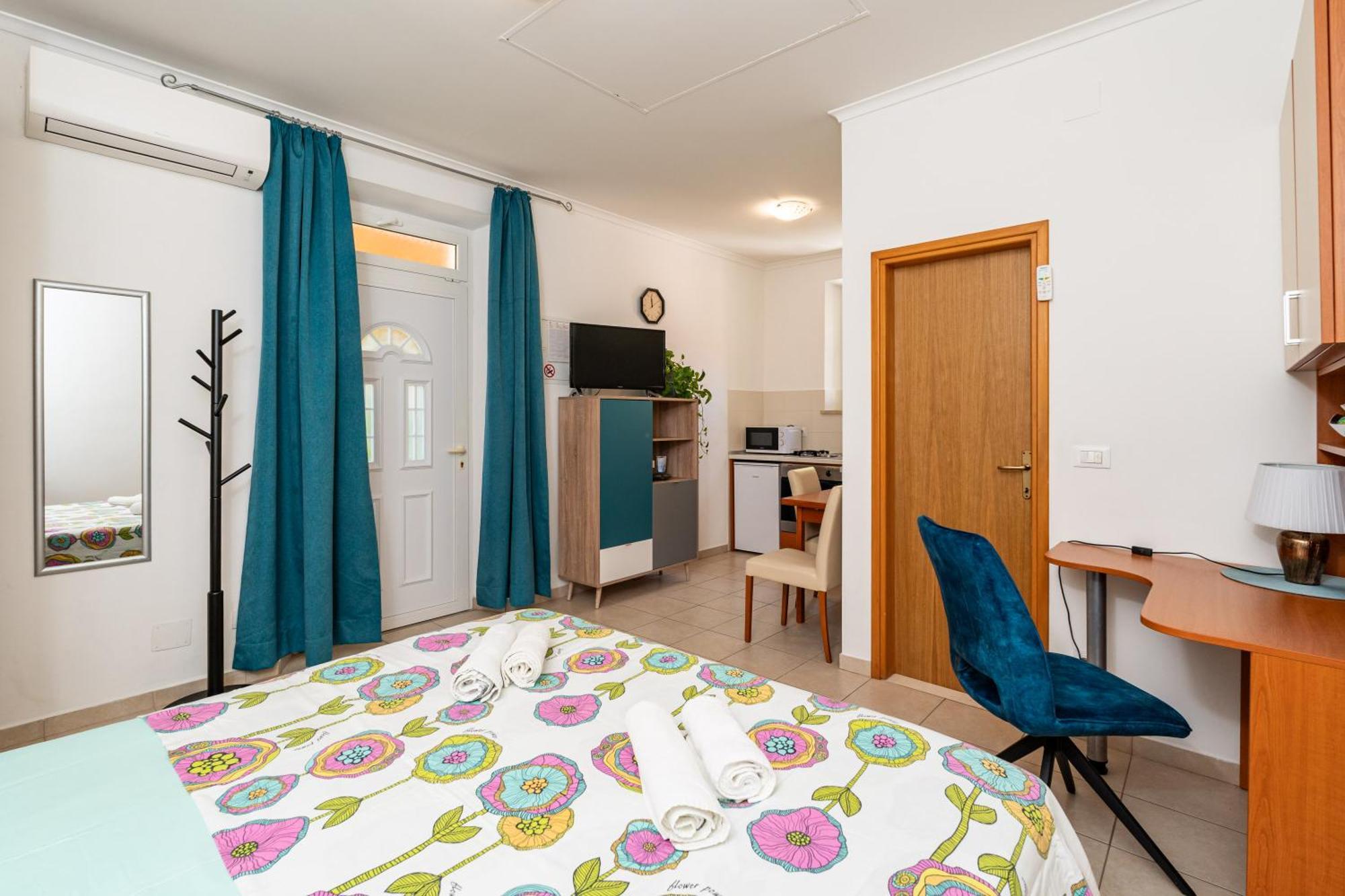 Apartments & Room Frane ดูบรอฟนิก ภายนอก รูปภาพ